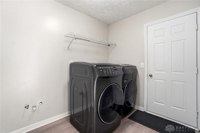 6809 Wintergreen Place, Dayton, OH 45424