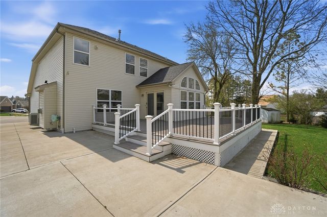 6809 Wintergreen Place, Dayton, OH 45424