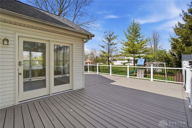 6809 Wintergreen Place, Dayton, OH 45424