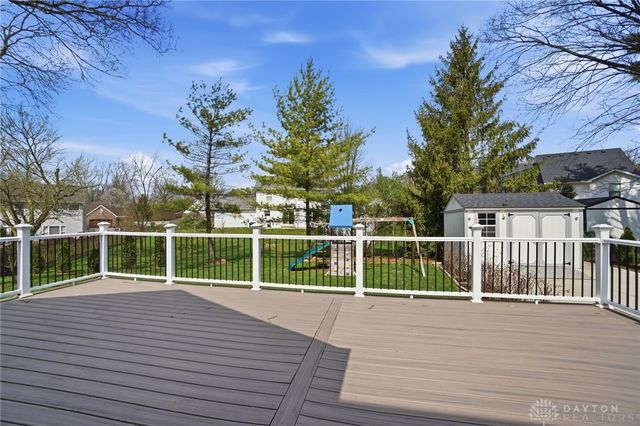 6809 Wintergreen Place, Dayton, OH 45424