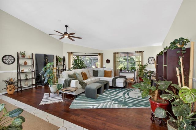 1945 Lynton Circle, Wellington, FL 33414