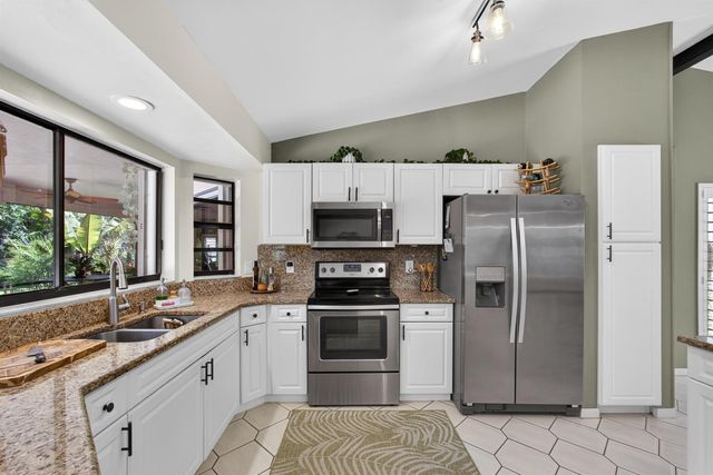 1945 Lynton Circle, Wellington, FL 33414