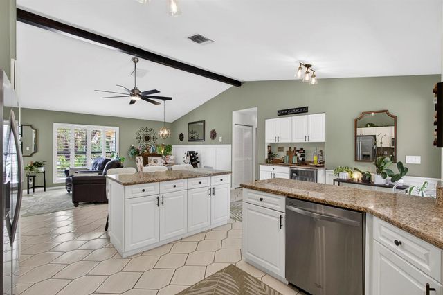 1945 Lynton Circle, Wellington, FL 33414