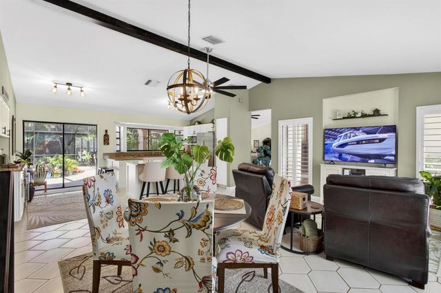 1945 Lynton Circle, Wellington, FL 33414