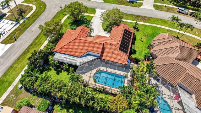 1945 Lynton Circle, Wellington, FL 33414