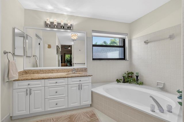 1945 Lynton Circle, Wellington, FL 33414