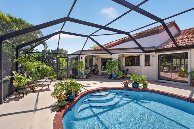 1945 Lynton Circle, Wellington, FL 33414