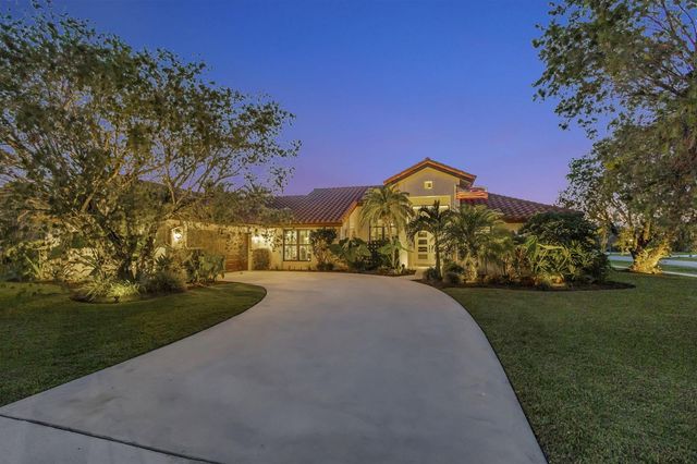 1945 Lynton Circle, Wellington, FL 33414