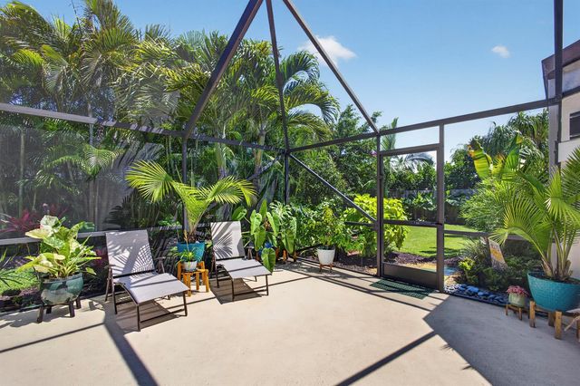1945 Lynton Circle, Wellington, FL 33414