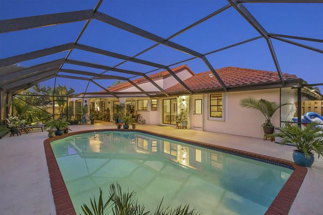 1945 Lynton Circle, Wellington, FL 33414