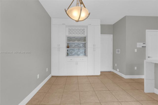 13940 SW 127th Ct, Miami, FL 33186