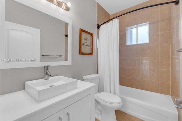 13940 SW 127th Ct, Miami, FL 33186