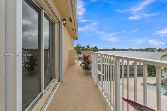 13940 SW 127th Ct, Miami, FL 33186