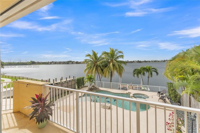 13940 SW 127th Ct, Miami, FL 33186