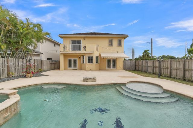 13940 SW 127th Ct, Miami, FL 33186