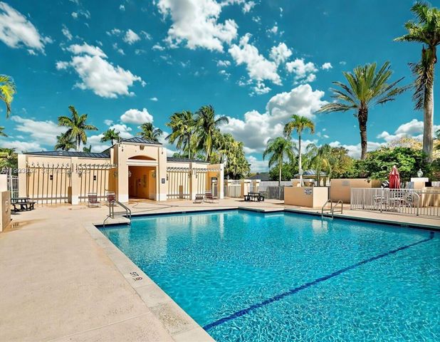 13940 SW 127th Ct, Miami, FL 33186