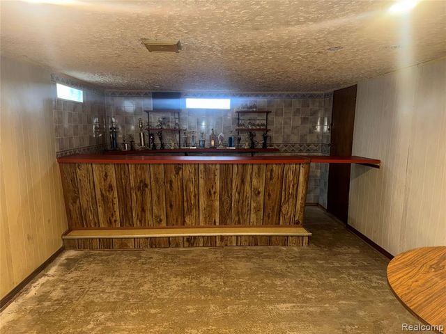 20627 Patton Court, Detroit, MI 48228