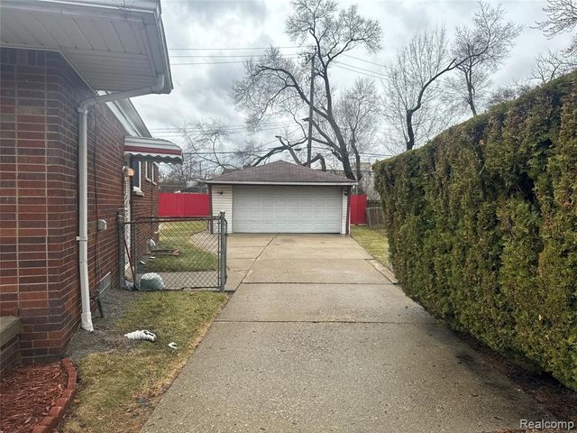 20627 Patton Court, Detroit, MI 48228