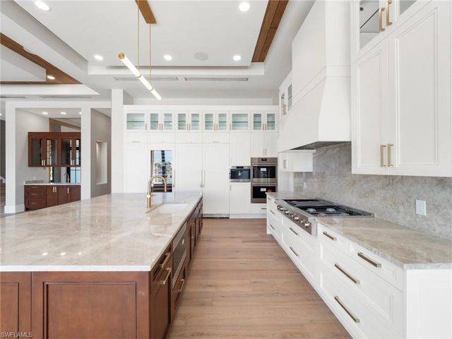 4850 Laurel LN, Fort Myers, FL 33908