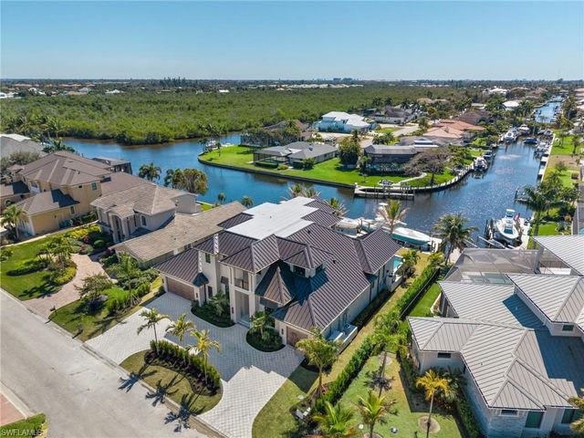 4850 Laurel LN, Fort Myers, FL 33908