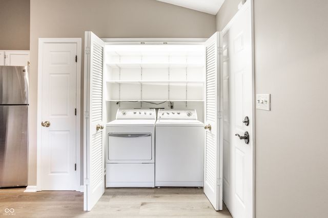 5204 Whipple Wood Court, Indianapolis, IN 46226