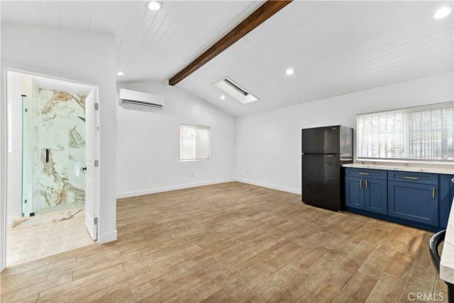 6519 Denver Avenue, Los Angeles, CA 90044