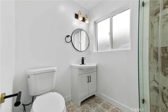 6519 Denver Avenue, Los Angeles, CA 90044