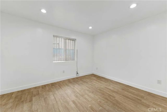 6519 Denver Avenue, Los Angeles, CA 90044