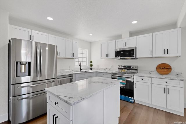 202 Dawnview, San Antonio, TX 78213