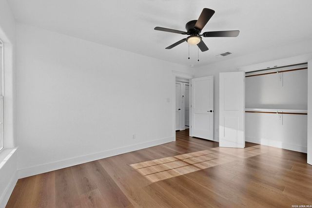 202 Dawnview, San Antonio, TX 78213