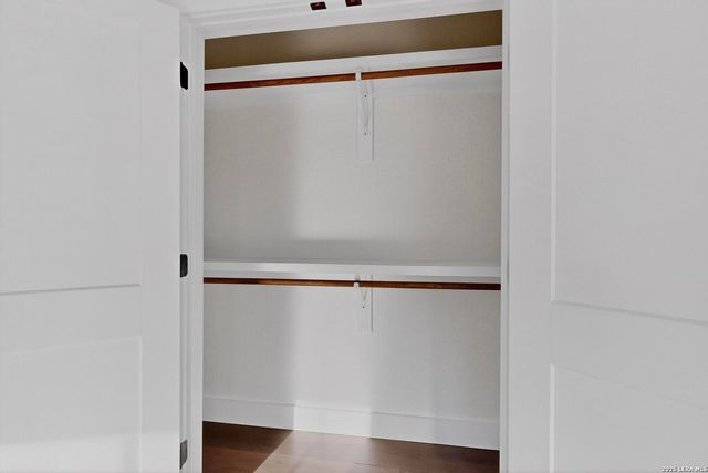 202 Dawnview, San Antonio, TX 78213