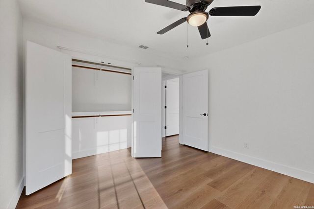 202 Dawnview, San Antonio, TX 78213