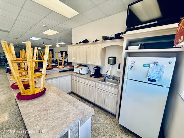 1419 Turkey Creek Drive NE, Palm Bay, FL 32905