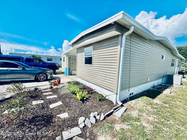 1419 Turkey Creek Drive NE, Palm Bay, FL 32905