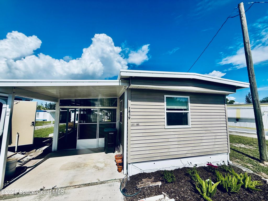 1419 Turkey Creek Drive NE, Palm Bay, FL 32905