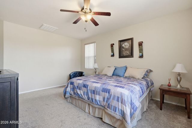 1360 E SUGEY Court, San Tan Valley, AZ 85143