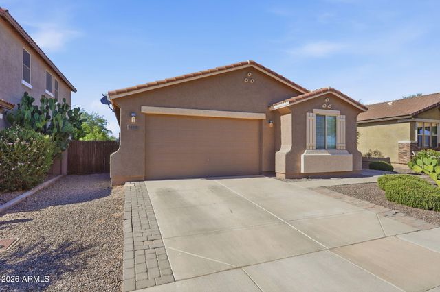 1360 E SUGEY Court, San Tan Valley, AZ 85143