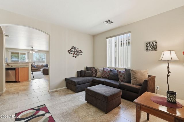1360 E SUGEY Court, San Tan Valley, AZ 85143