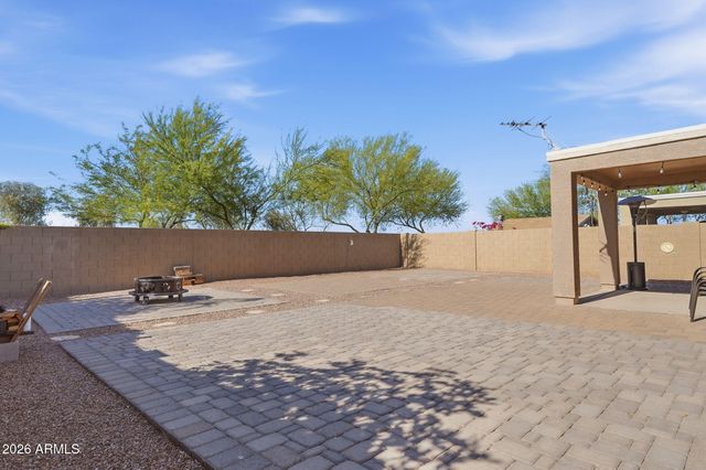 1360 E SUGEY Court, San Tan Valley, AZ 85143