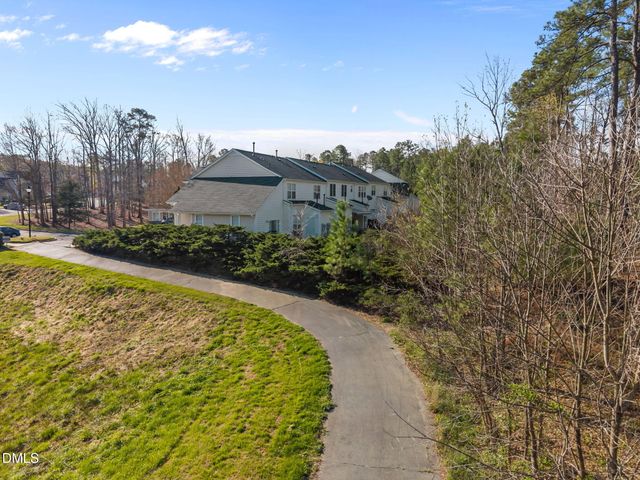 813 Hamlet Park Drive, Morrisville, NC 27560