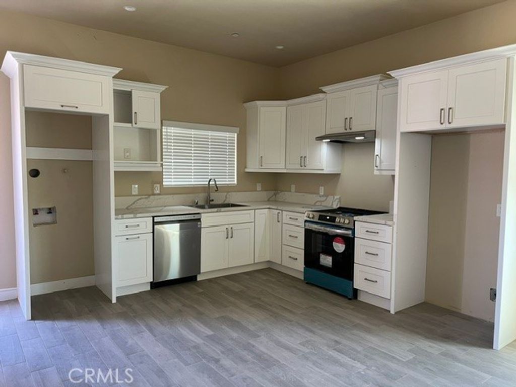 4853 Grace, Cypress, CA 90630