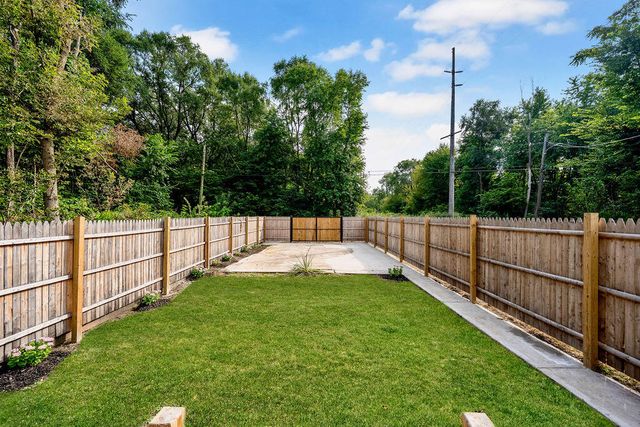 1297 W 17th Avenue, Gary, IN 46407