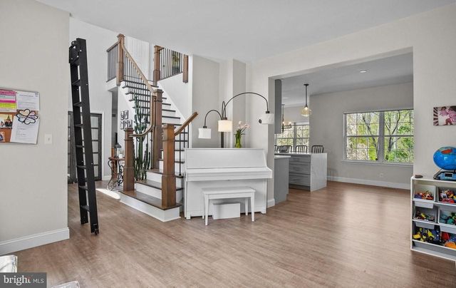 503 RIDGERUN LN, Philadelphia, PA 19111