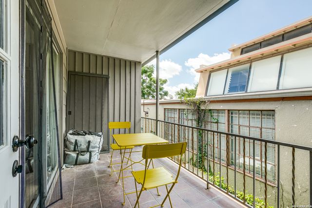 102 Vassar Ln Apt 17, San Antonio, TX 78212