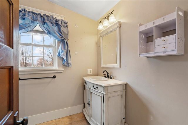 570 South Main Street, Alburgh, VT 05440