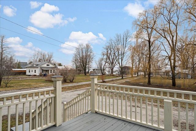 570 South Main Street, Alburgh, VT 05440