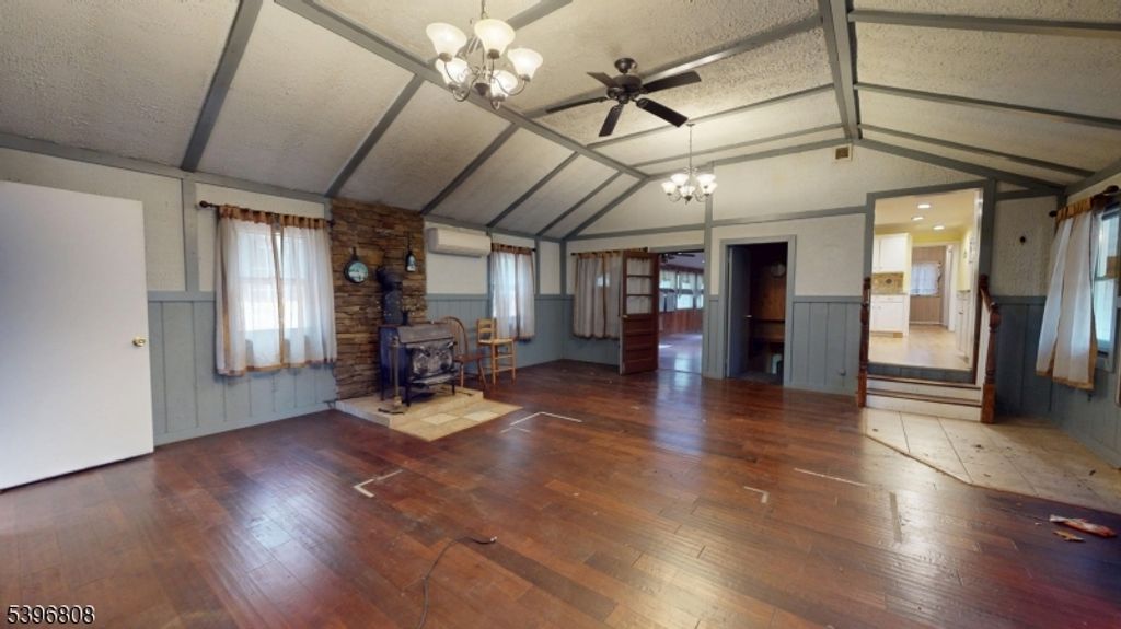 224 Roth Ave, Franklin Lakes Boro, NJ 07417 — photo 3