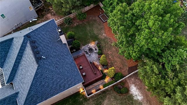 512 Blue Mountain Rise, Canton, GA 30114