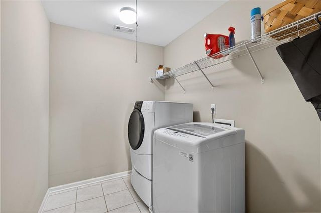 512 Blue Mountain Rise, Canton, GA 30114