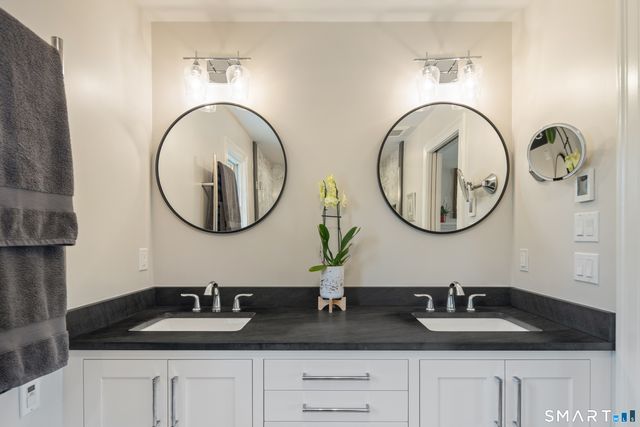 5 Musket Lane, Redding, CT 06896